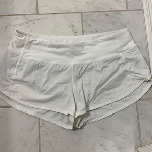 Lululemon Speed Up Shorts 2.5”